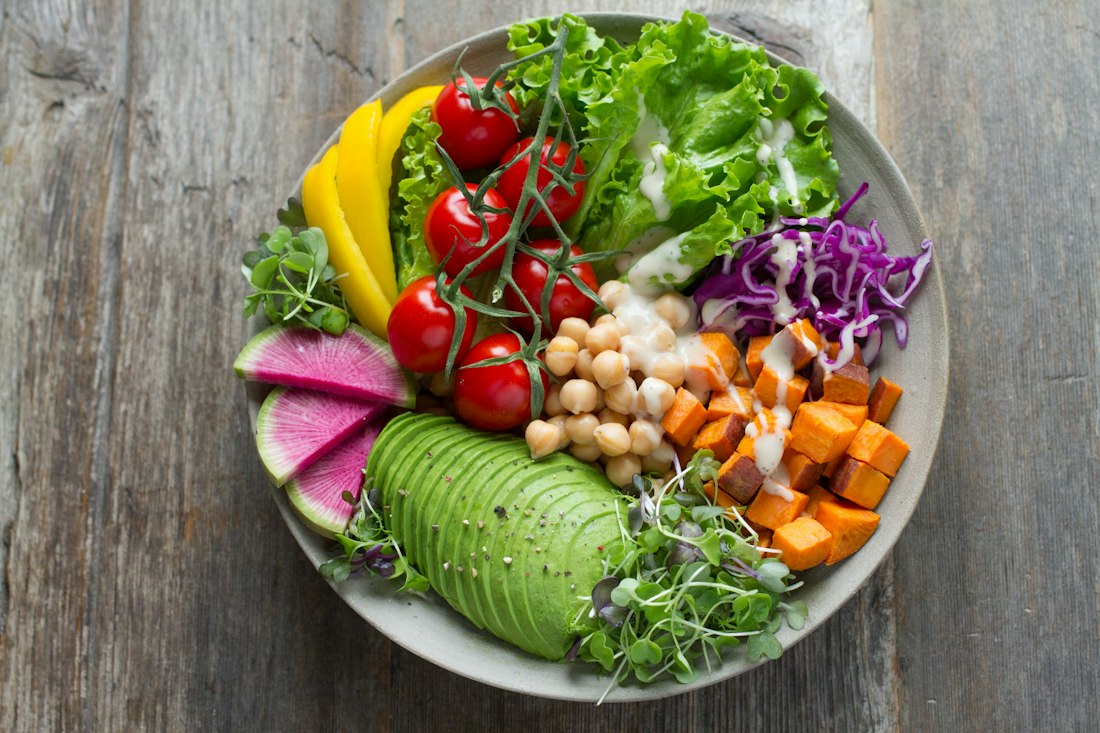 Bowl de saison, légumes et pois chiches
